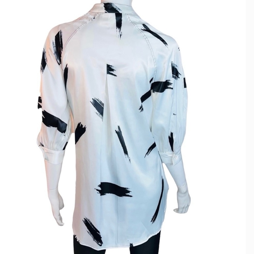 Beach Satin abstract 1/2 Length Sleeve White Black Button Down Shirt - Picture 4 of 8